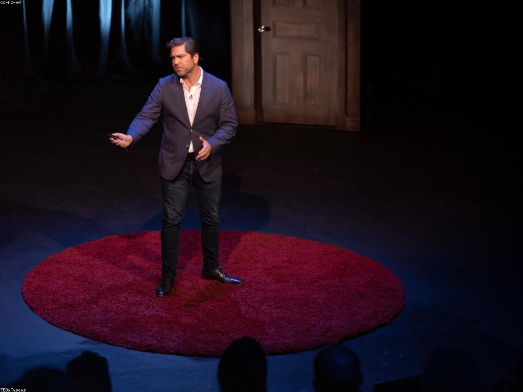 អត្ថបទ និង ព័ត៌មាន: ការពិភាក្សាអំពីសារសំខាន់នៃការបោះពុម្ភ